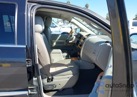 2007 Chrysler Aspen Limited z USA, uszkodzony, nr VIN 1A8HW58N17F528872